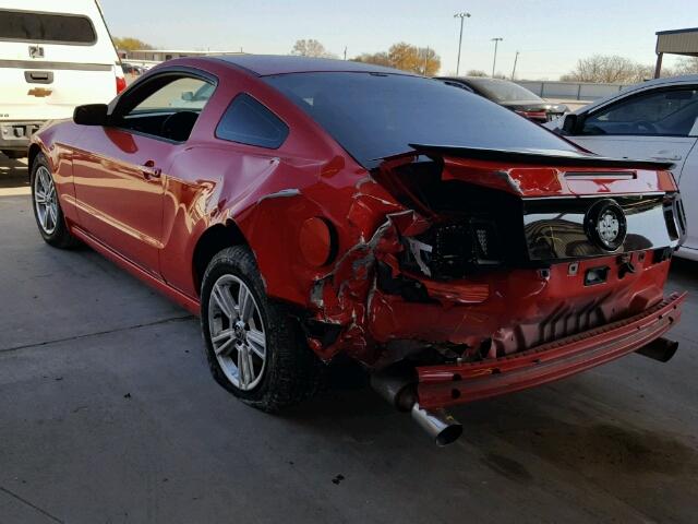 1ZVBP8AMXE5239888 - 2014 FORD MUSTANG RED photo 3