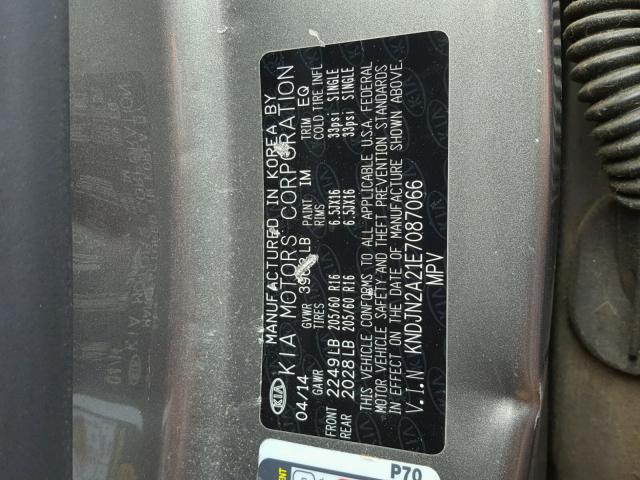 KNDJN2A21E7087066 - 2014 KIA SOUL GRAY photo 10