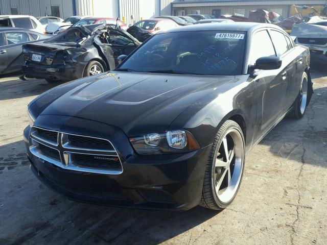 2C3CDXBG0DH624875 - 2013 DODGE CHARGER SE BLACK photo 2