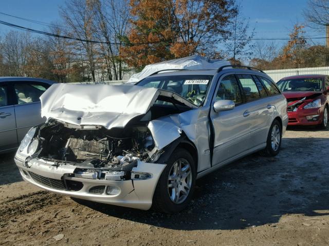 WDBUH82J84X113303 - 2004 MERCEDES-BENZ E 320 4MAT SILVER photo 2