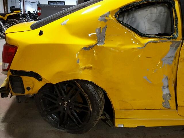 JTKJF5C70C3029373 - 2012 TOYOTA SCION TC 黄色 照片 9