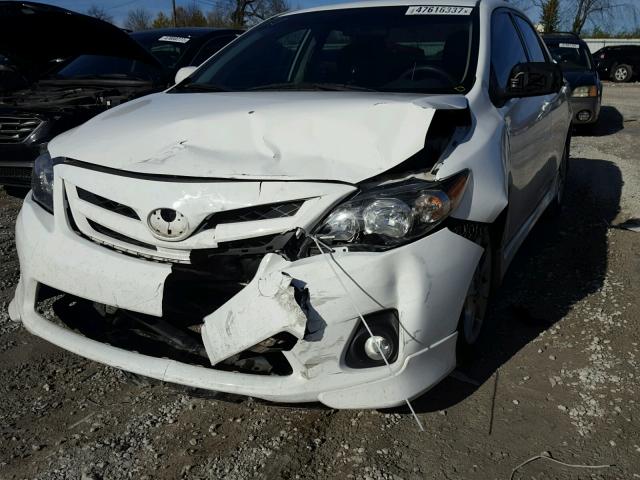 2T1BU4EE4BC754147 - 2011 TOYOTA COROLLA BA WHITE photo 9