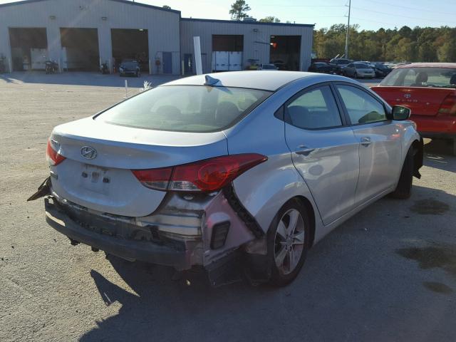 5NPDH4AE3DH420274 - 2013 HYUNDAI ELANTRA GL SILVER photo 4