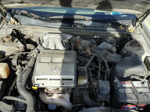 JT8BF28G6W5014807 - 1998 LEXUS ES 300 SILVER photo 7