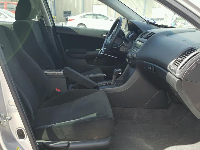 1HGCM56126A183663 - 2006 HONDA ACCORD VAL SILVER photo 5