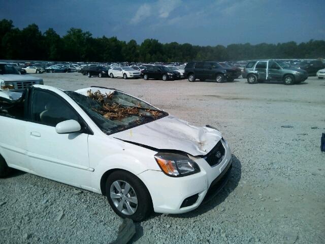 KNADH4A32A6647120 - 2010 KIA RIO LX Սպիտակ լուսանկար 10