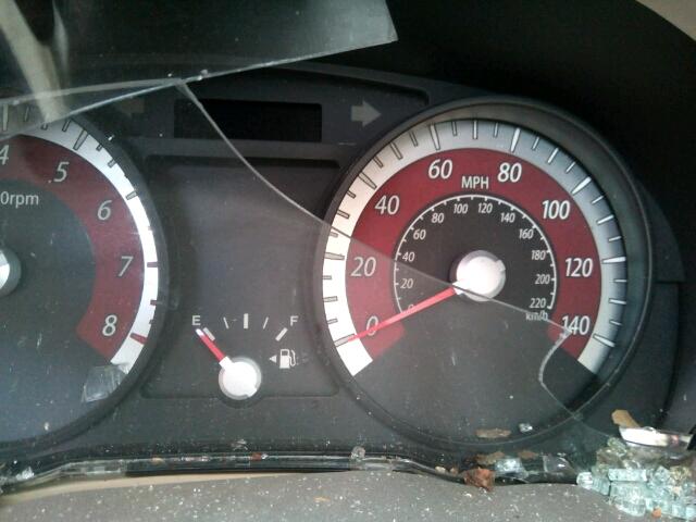 KNADH4A32A6647120 - 2010 KIA RIO LX Սպիտակ լուսանկար 8