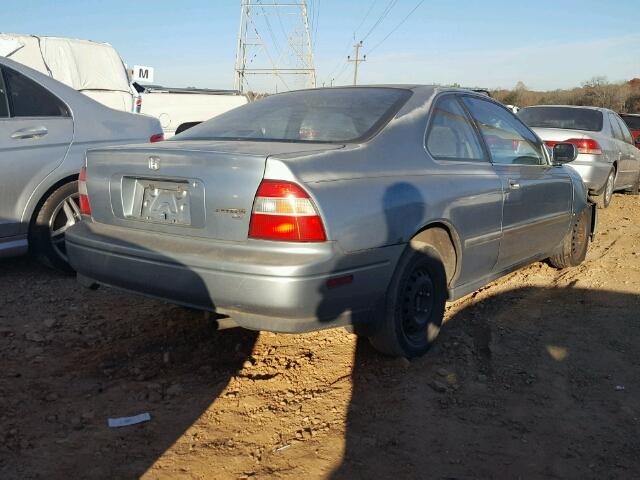 1HGCD7249RA033176 - 1994 HONDA ACCORD LX SILVER photo 4