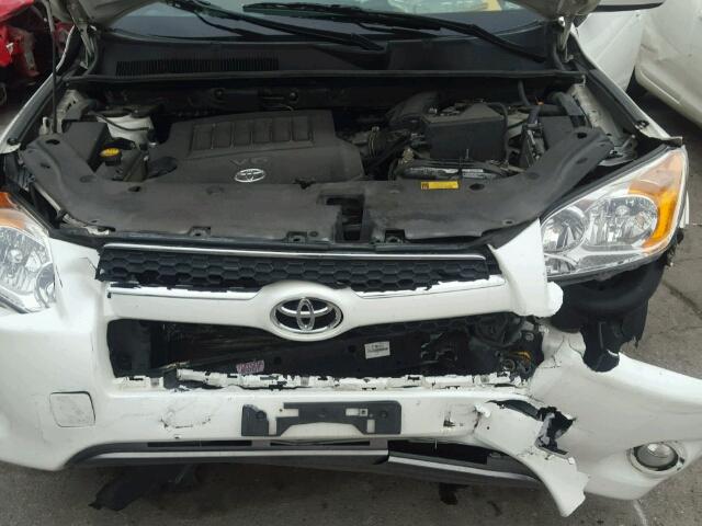 2T3BK31V09W004878 - 2009 TOYOTA RAV4 LIMIT WHITE photo 7