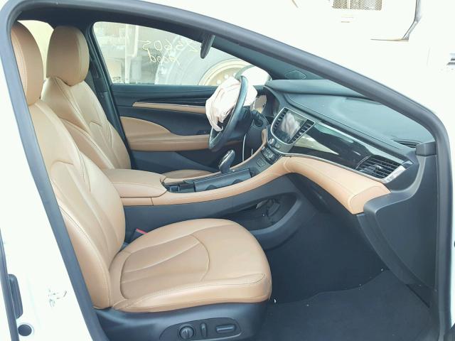 1G4ZP5SS4HU182641 - 2017 BUICK LACROSSE E WHITE photo 5