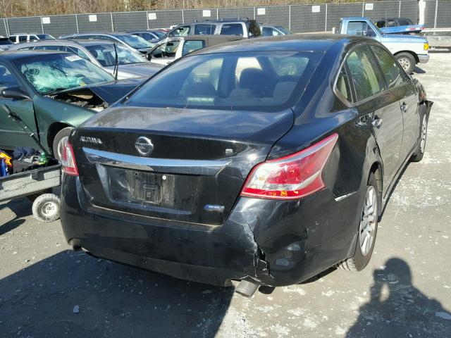 1N4AL3AP8DC215306 - 2013 NISSAN ALTIMA 2.5 BLACK photo 4