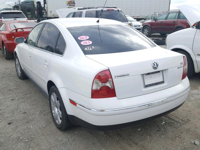 WVWTH63B52P078046 - 2002 VOLKSWAGEN PASSAT GLX WHITE photo 3