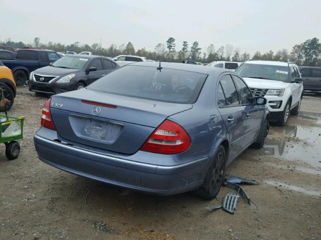 WDBUF65J23A221276 - 2003 MERCEDES-BENZ E 320 BLUE photo 4