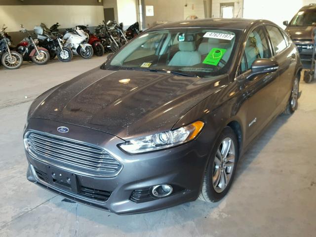 3FA6P0RU0FR283087 - 2015 FORD FUSION TIT GRAY photo 2