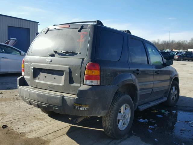 1FMYU92Z16KC14642 - 2006 FORD ESCAPE XLS BLACK photo 4