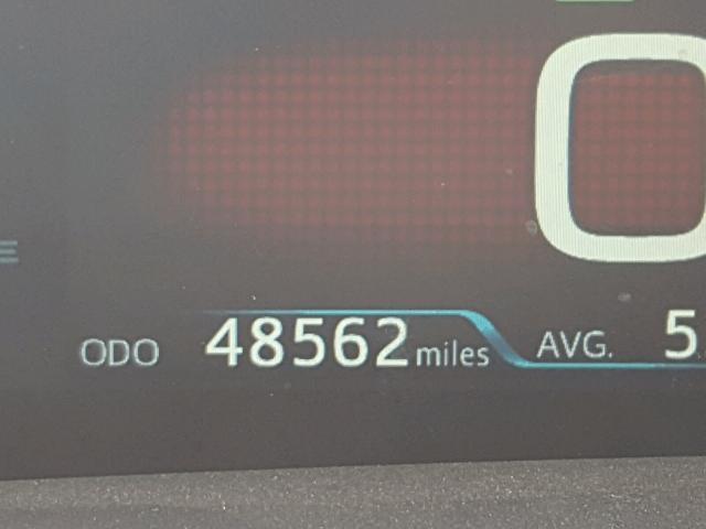 JTDKARFP2H3006424 - 2017 TOYOTA PRIUS PRIM 白色 照片 8