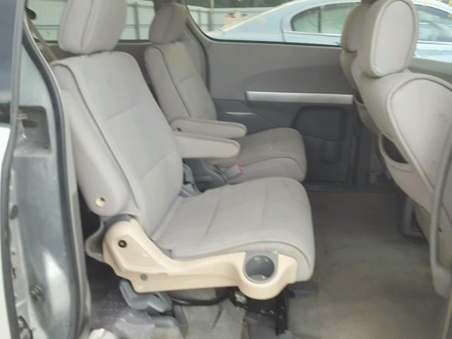 5N1BV28U67N139040 - 2007 NISSAN QUEST S SILVER photo 6