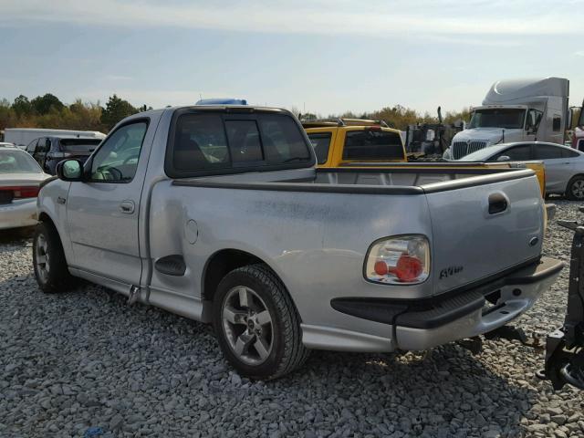 2FTZF07392CA74292 - 2002 FORD F150 SVT L SILVER photo 3