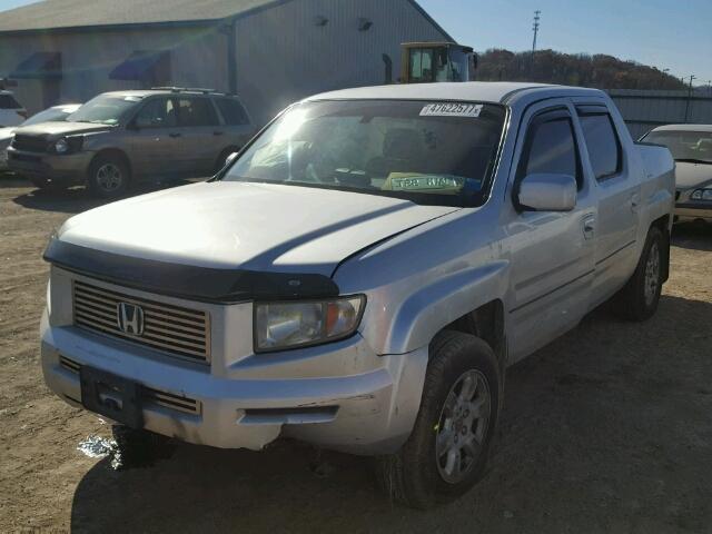 2HJYK16526H533781 - 2006 HONDA RIDGELINE SILVER photo 2