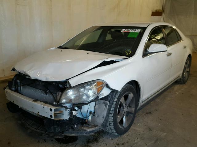 1G1ZC5E08CF364178 - 2012 CHEVROLET MALIBU 1LT თეთრი ფოტო 2