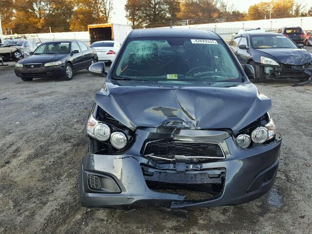 1G1JC5SB8C4228891 - 2012 CHEVROLET SONIC LT 灰色 照片 9