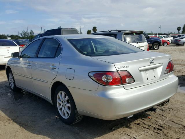 JTHBF30G120069061 - 2002 LEXUS ES 300 SILVER photo 3