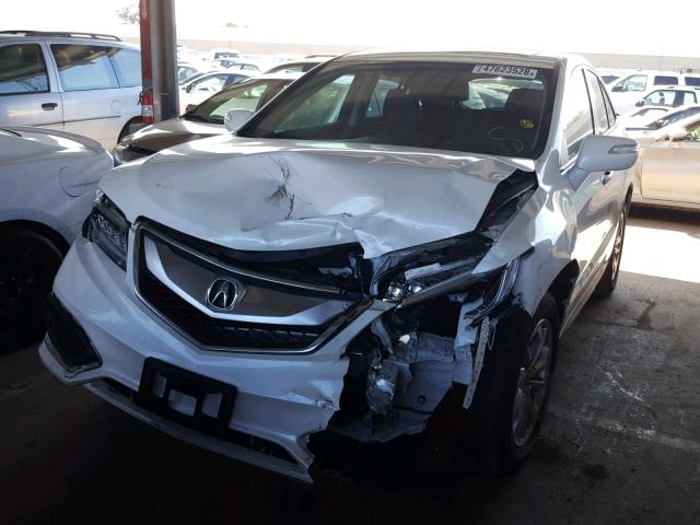 5J8TB3H31JL008049 - 2018 ACURA RDX BASE WHITE photo 2