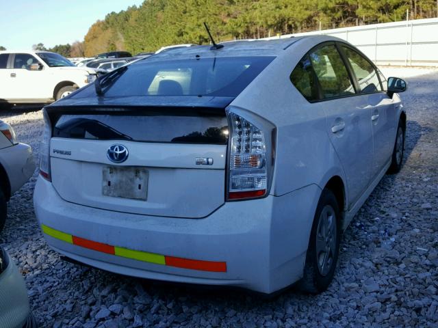 JTDKN3DU3B1366427 - 2011 TOYOTA PRIUS WHITE photo 4