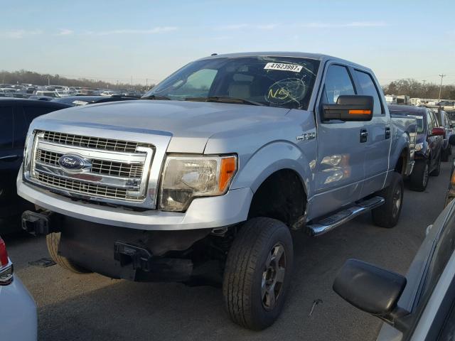 1FTFW1EF7DKD70478 - 2013 FORD F150 SUPER WHITE photo 2