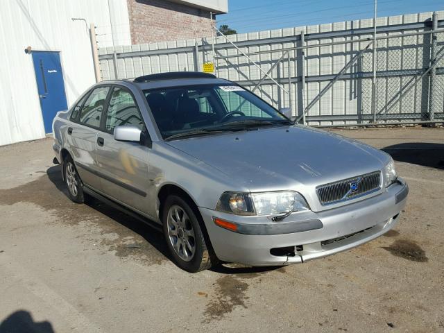 YV1VS29542F816066 - 2002 VOLVO S40 1.9T SILVER photo 1