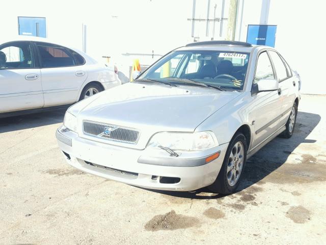 YV1VS29542F816066 - 2002 VOLVO S40 1.9T SILVER photo 2