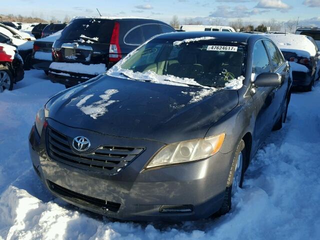 4T1BE46K28U744449 - 2008 TOYOTA CAMRY CE GRAY photo 2