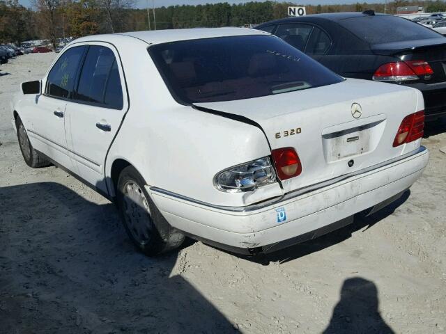 WDBJF65H6XA733869 - 1999 MERCEDES-BENZ E 320 WHITE photo 3