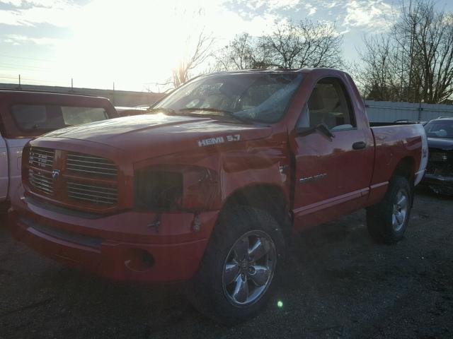 1D7HU162X6J243393 - 2006 DODGE RAM 1500 S RED photo 2