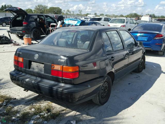 3VWRF81H9VM078478 - 1997 VOLKSWAGEN JETTA TDI BLACK photo 4