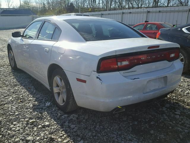 2C3CDXBG5CH296643 - 2012 DODGE CHARGER SE WHITE photo 3