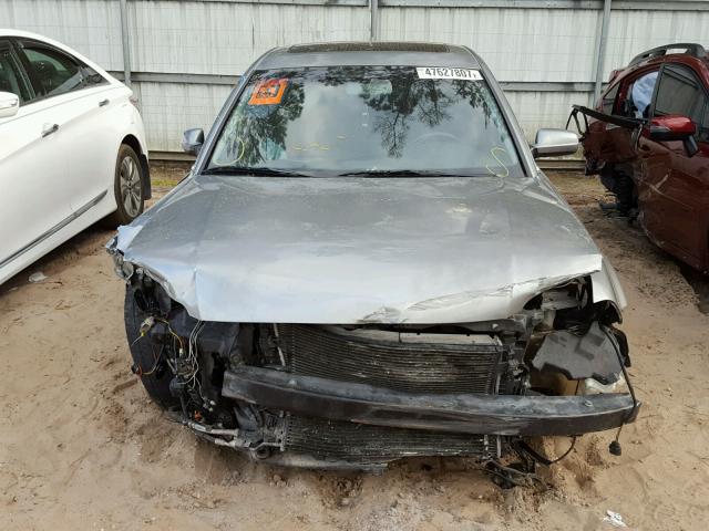 WVWRH63B52P061936 - 2002 VOLKSWAGEN PASSAT GLX GRAY photo 9