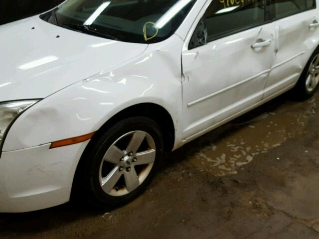 3FAFP07Z66R151918 - 2006 FORD FUSION SE WHITE photo 9