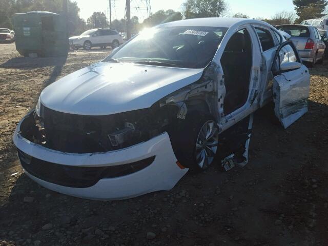 1C3CCCBB7GN146546 - 2016 CHRYSLER 200 S WHITE photo 2