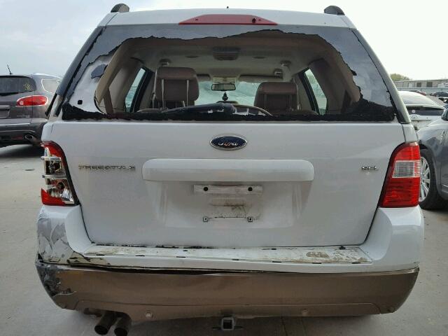 1FMDK02107GA27908 - 2007 FORD FREESTYLE WHITE photo 9