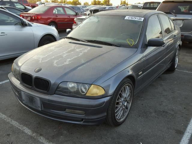 WBAAM3349YCB26389 - 2000 BMW 323 I GRAY photo 2