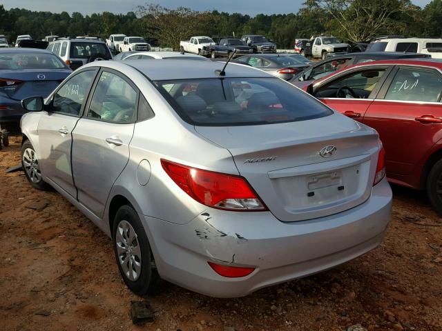 KMHCT4AE0HU288365 - 2017 HYUNDAI ACCENT SE SILVER photo 3