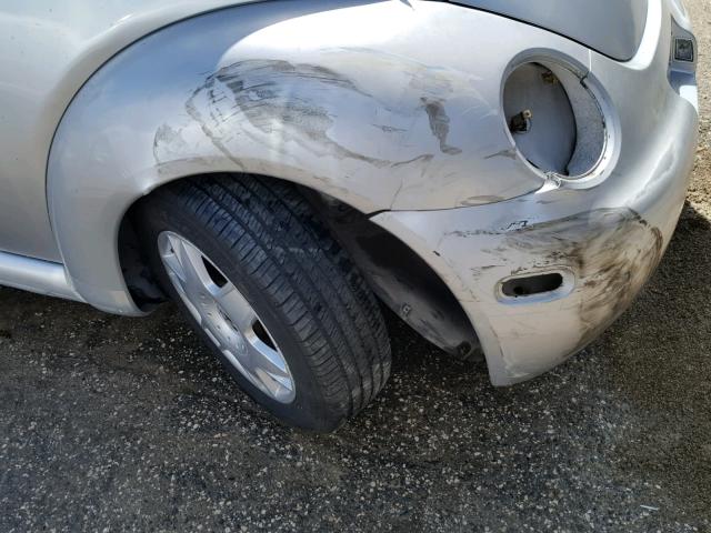 3VWCA21C3YM476618 - 2000 VOLKSWAGEN NEW BEETLE 银色 照片 9