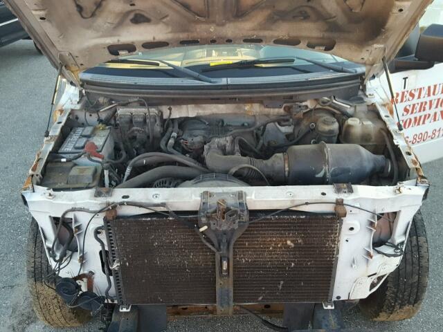 1FTRF12206NB23061 - 2006 FORD F150 Ақ фото 7