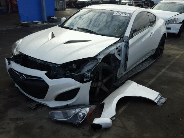 KMHHT6KD0DU096249 - 2013 HYUNDAI GENESIS CO WHITE photo 2