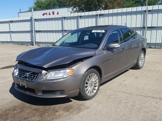 YV1AS982481079505 - 2008 VOLVO S80 3.2 BROWN photo 2