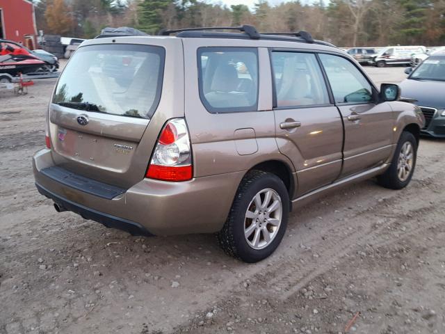JF1SG65668H724556 - 2008 SUBARU FORESTER 2 GOLD photo 4