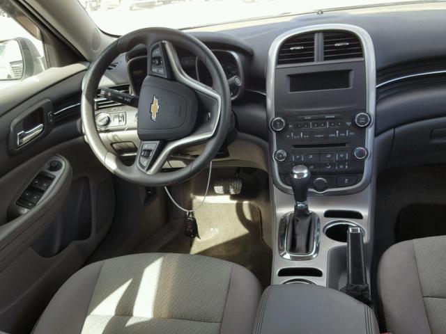 1G11B5SL7FF253236 - 2015 CHEVROLET MALIBU LS თაფლისფერი ფოტო 9