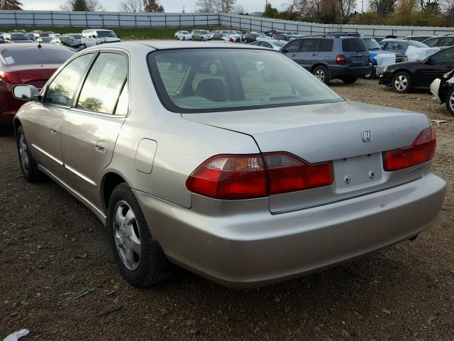 JHMCG5657XC055450 - 1999 HONDA ACCORD EX SILVER photo 3