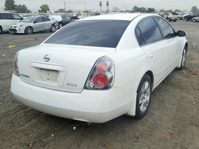 1N4AL11D96N456065 - 2006 NISSAN ALTIMA S WHITE photo 4